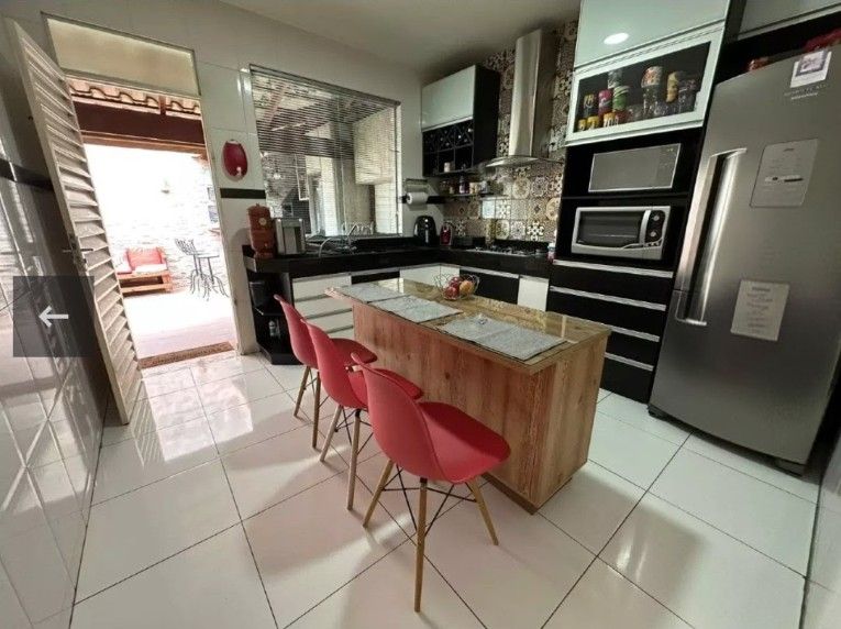 Casa com 3 dormitórios à venda, 96 m² por R$ 535.000,00 - Sapucaias III - Contagem/MG